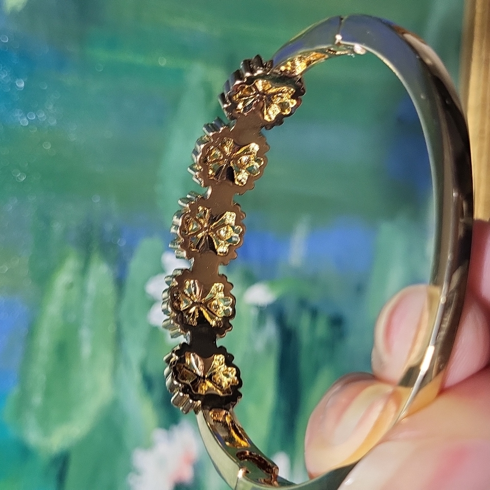 NWT 🎁 NIB Beautiful Bracelet - Picture 3 of 12